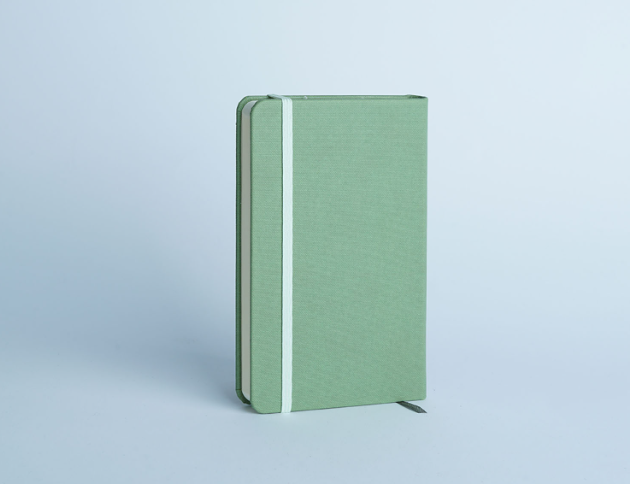 دفترچه یادداشت 96 برگ خط دار مدل مانا آراد | طرح زیتونی 1 بوک کلاب ایران 1